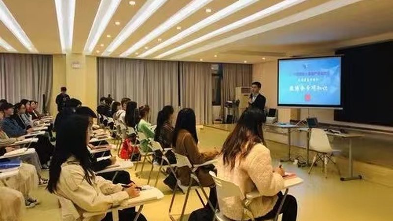 消防工程师面授班与网课：两种学习模式的优劣分析**